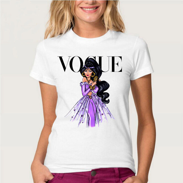 Tee shirt femme type princesse imprimé "VOGUE".